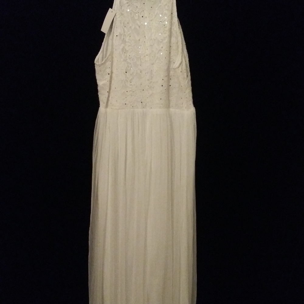 Dress - Picture 2 of 3